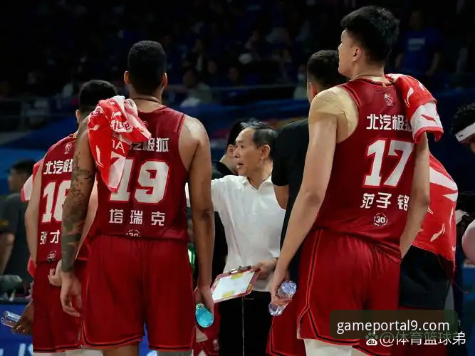 九游app最新安装包使用指南 3个关键转折点:复盘北京队连胜终结之夜,九游app最新安装包使用指南助你捕捉赛场细节